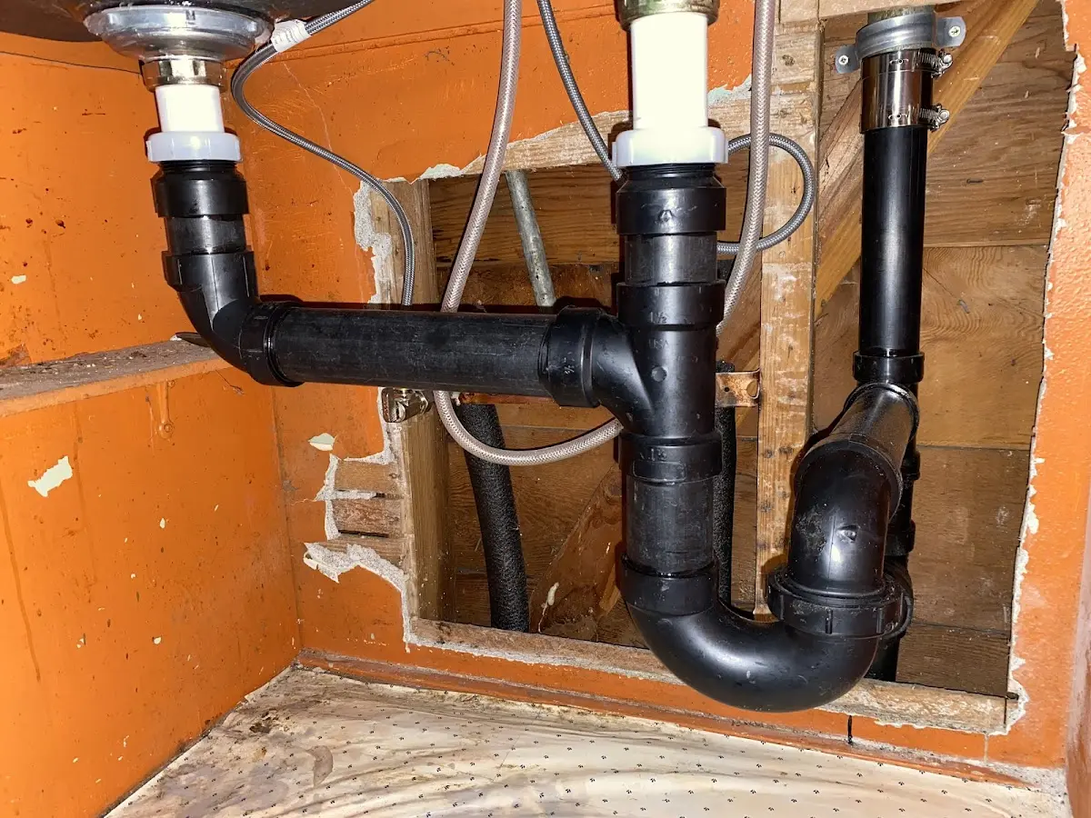 Professional Pipe Bursting equipment and tools on the job in Millstadt